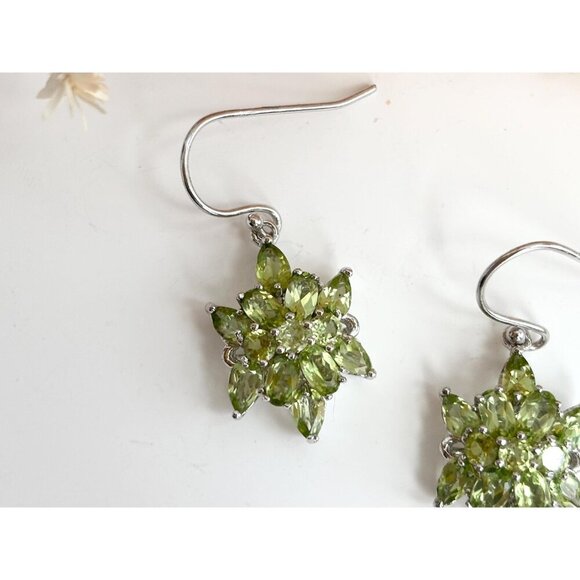 STAUER Signed Natural Peridot Sterling Silver Star Shaped Vintage Earrings - Picture 10 of 10